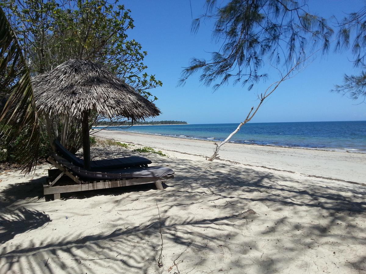 The Beach Crab Resort Pangani Extérieur photo